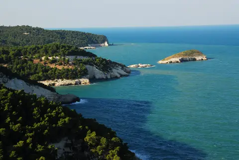 Campeggio Villaggio Baia e Cala Campi