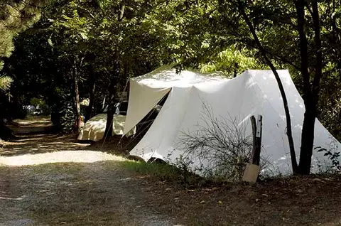 Camping Emaieu