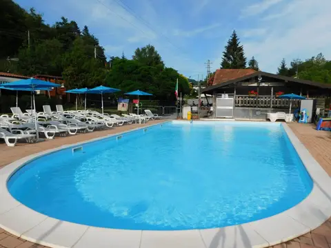 Camping CASTELLO DEI FIESCHI