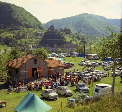 Camping CASTELLO DEI FIESCHI