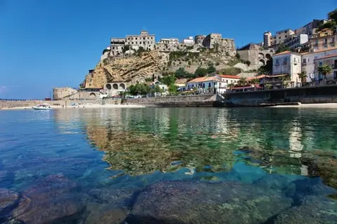 Villaggio Formicoli