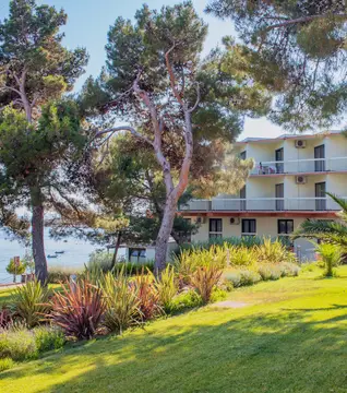 Centinera Resort & Camping