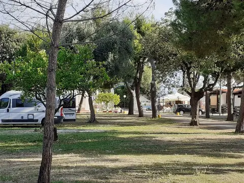 Isola Bella Sosta Camper