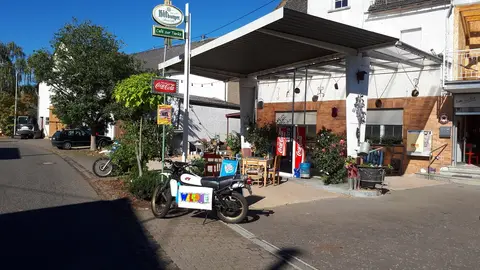Wohnmobil-Stellplatz Graffiti Wall in Kail