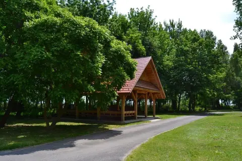 Csopaki Üdülőfalu és Kemping