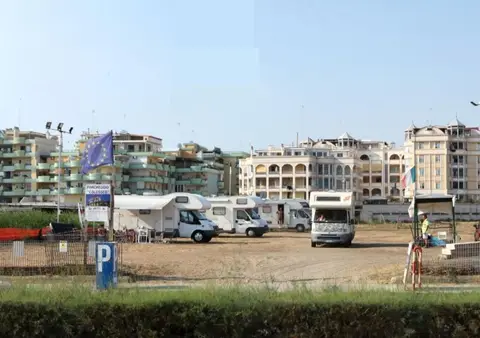 Parcheggio Zona Mare