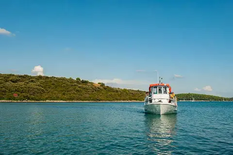 Horizonte Camp Veruda Island