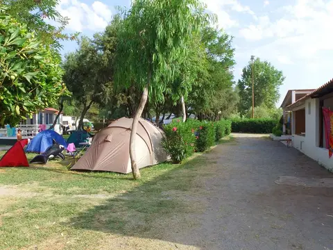 Campeggio Lao