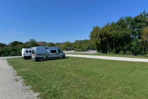 Nancray aire de camping-car
