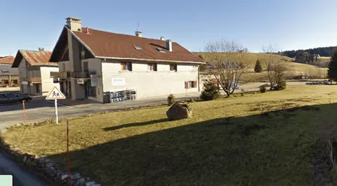 Aire de camping-car - La Pesse