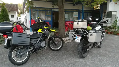 Rév Camping