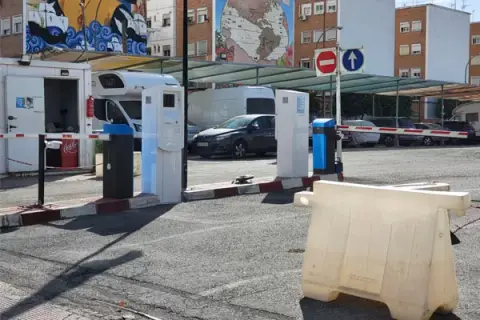 Parking Las Razas