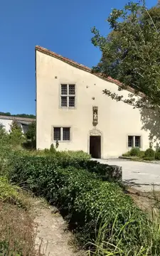 Aire de stationnement de Bazoilles Sur Meuse