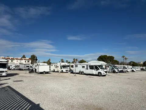 Sunset Camper Área
