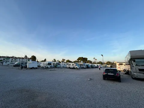 Sunset Camper Área