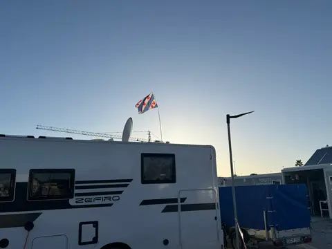 Sunset Camper Área