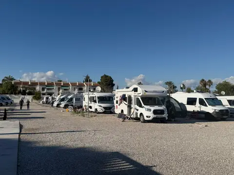 Sunset Camper Área