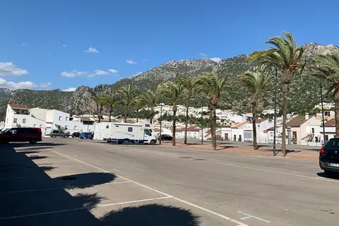 Área para autocaravanas de Ubrique