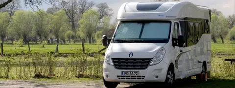 Alter Hof am Elbdeich Wohnmobil Stellplätze