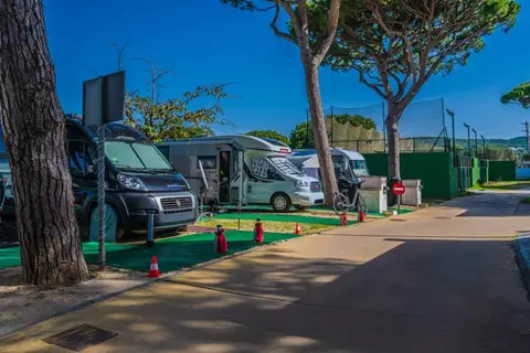 Camping Pinar San José