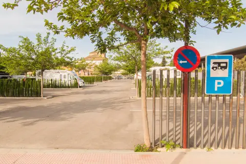 Aparcamiento para autocaravanas de Baeza