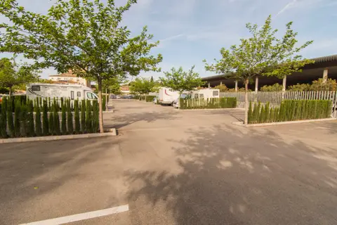 Aparcamiento para autocaravanas de Baeza