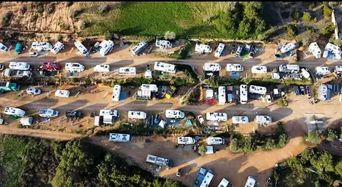 Elodie & Romy's Algarve Camping Car Park