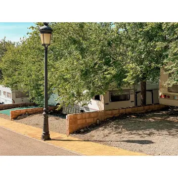 Camping Pueblo Blanco