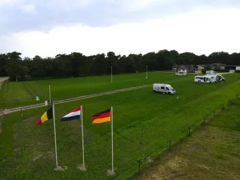 Camperplaats Jachthaven 't Leuken