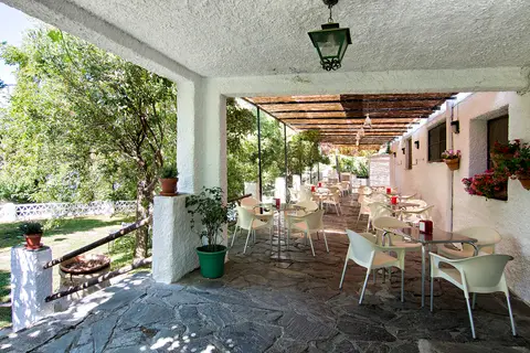 Camping El Balcón de Pitres - Alpujarra