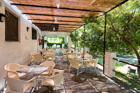 Camping El Balcón de Pitres - Alpujarra
