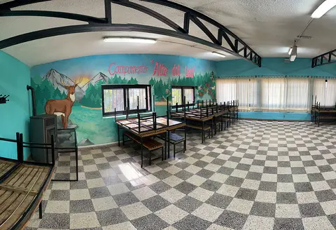 Albergue Juvenil Campamento Alto de León