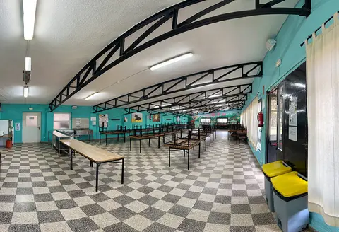 Albergue Juvenil Campamento Alto de León