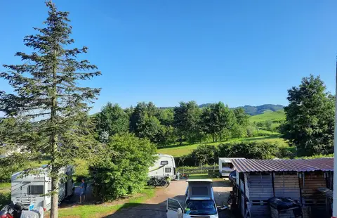 Wohnmobilstellplatz von Neveu