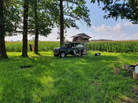 Hinterland Camp