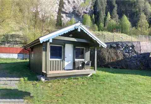 Holmevik Camping og Hytter