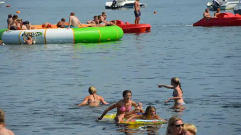 Solplassen og Rakke Camping