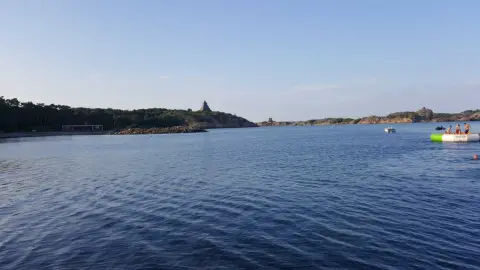 Solplassen og Rakke Camping