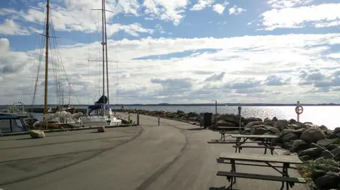 Gjøl Havn