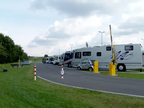 Wohnmobilstellplatz "Am Parkbad" Wassenberg