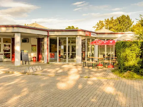 MICAMPA Wien Wienerwald