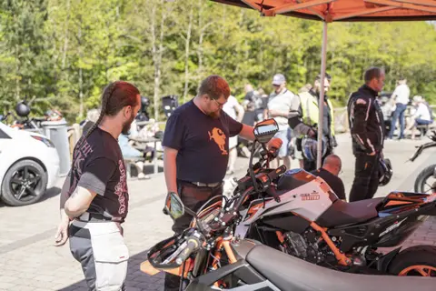 MC Touring Camp