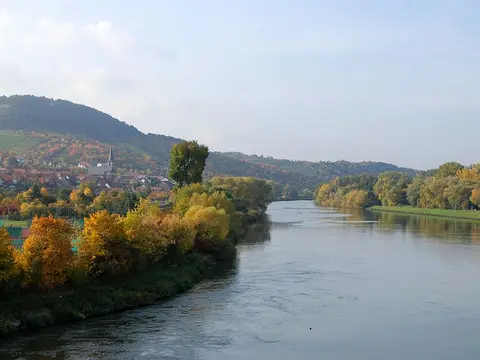 Reisemobilstellplatz Main-Aue