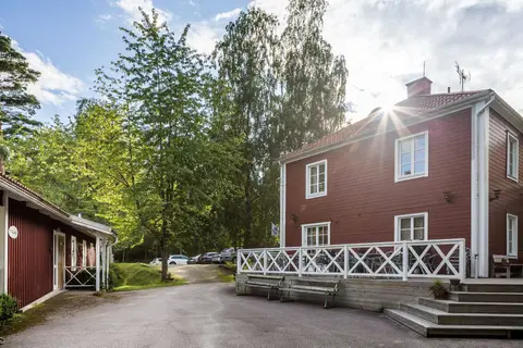 Läckö Strand