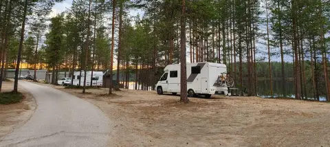 Camping Hossan Lumo