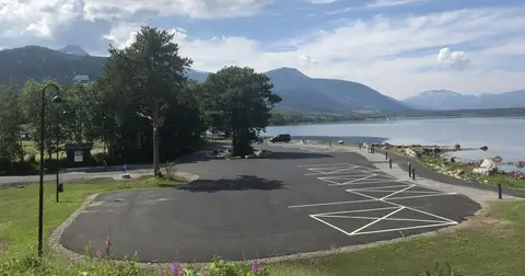 Vestnes bobil- og rasteplass