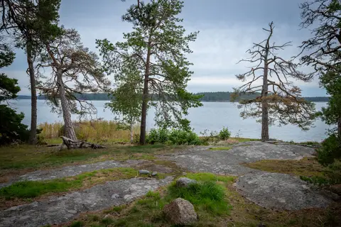 Kustavin Lootholma