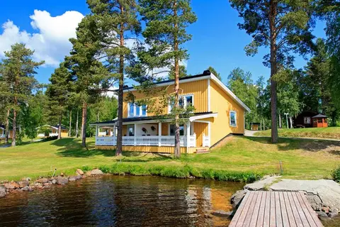 Kolgårdens Stugby & Camping