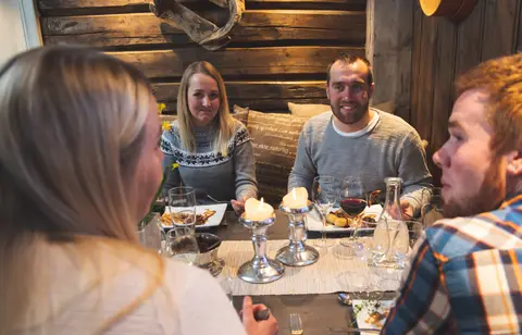 Nordal Turistsenter