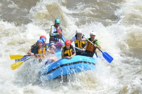 Adventure net camping & rafting